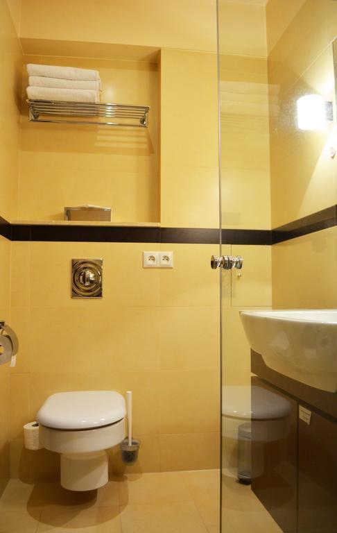 Apartament Dominikanski Gdansk Ngoại thất bức ảnh